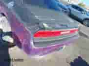 2012 Dodge Challenger R/T Plus z VIN 2C3CDYBT8CH292881, wystawiony jako IAAI lot #43614631 z przebiegiem Nie podano mil oraz . Historia ofert i sprzedaży dostępna na DreamBid. Obrazek 18.