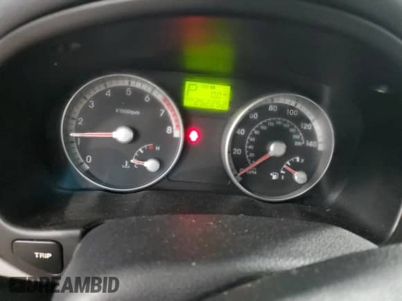 2008 Hyundai Accent GLS z VIN KMHCN46C08U219354, wystawiony jako Copart lot #73059834 z przebiegiem 252 252 mil mil oraz Szkoda całkowita • Salvage title. Historia ofert i sprzedaży dostępna na DreamBid. Obrazek 9.