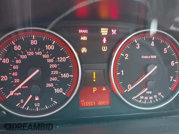 ✅ 2011 BMW 3 Series 328i • VIN: WBAPH5G59BNM75221 • Lot: 43402293. Wystawiony na IAAI z przebiegiem 155 551 mil. Bezpłatny archiwum sprzedaży aukcyjnych z USA i szczegółowy raport historii pojazdu na DreamBid. Zdjęcie 7.