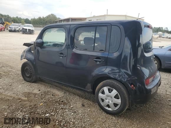 ✅ 2010 Nissan Cube S • VIN: JN8AZ2KRXAT152941 • Lot: 72754064. Wystawiony na Copart z przebiegiem 190 590 mil. Bezpłatny archiwum sprzedaży aukcyjnych z USA i szczegółowy raport historii pojazdu na DreamBid. Zdjęcie 2.