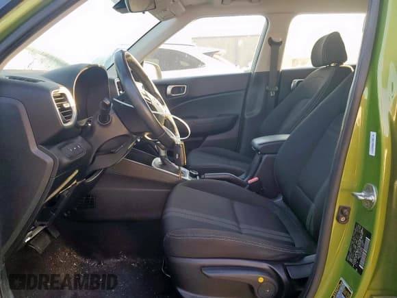 ✅ 2021 Hyundai Venue SEL • VIN: KMHRC8A34MU112865 • Lot: 85586395. Listed on Copart with 83,783 mi. Free auction sales archive from the USA and detailed vehicle history report at DreamBid. Image 7.