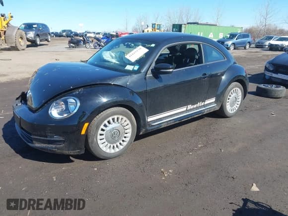 ✅ 2013 Volkswagen Beetle Fender Edition • VIN: 3VWJP7AT8DM685155 • Lot: 41815170. Listed on IAAI with 49,901 mi. Free auction sales archive from the USA and detailed vehicle history report at DreamBid. Image 2.