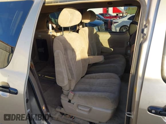 ✅ 2001 Toyota Sienna LE • VIN: 4T3ZF13C61U381836 • Lot: 43694126. Listed on IAAI with 245,101 mi. Free auction sales archive from the USA and detailed vehicle history report at DreamBid. Image 8.