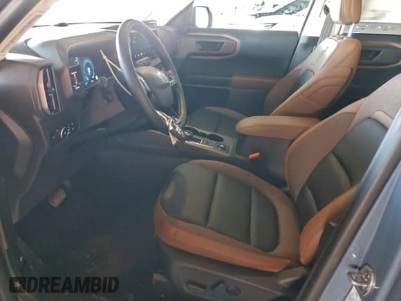 ✅ 2025 Ford Bronco Sport Outer Banks • VIN: 3FMCR9CN4SRE29364 • Лот: 91881315. Опубликован ранее на Copart с пробегом 148 миль. Бесплатный доступ к архиву аукционных продаж из США и подробный отчёт об истории автомобиля на DreamBid. Изображение 7.