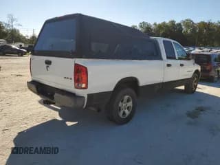 ✅ 2005 Dodge 1500 SLT • VIN: 1D7HU18P45J612059 • Лот: 76775074. Опубликован ранее на Copart с пробегом 116 629 миль. Бесплатный доступ к архиву аукционных продаж из США и подробный отчёт об истории автомобиля на DreamBid. Изображение 3.