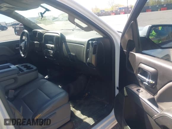 ✅ 2014 GMC Sierra 1500 • VIN: 3GTU2TEC4EG443898 • Лот: 42092835. Опубликован ранее на IAAI с пробегом 208 876 миль. Бесплатный доступ к архиву аукционных продаж из США и подробный отчёт об истории автомобиля на DreamBid. Изображение 5.