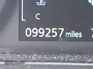 ✅ 2020 Mitsubishi Outlander ES • VIN: JA4AD2A34LZ045207 • Lot: 42285223. Wystawiony na IAAI z przebiegiem 99 257 mil. Bezpłatny archiwum sprzedaży aukcyjnych z USA i szczegółowy raport historii pojazdu na DreamBid. Zdjęcie 15.