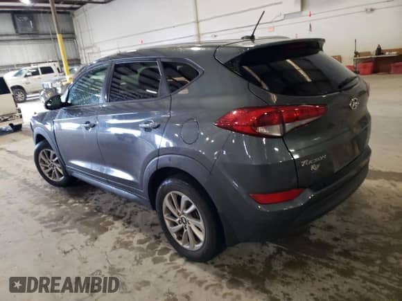 2017 Hyundai Tucson SE z VIN KM8J23A4XHU393961, wystawiony jako Copart lot #85645105 z przebiegiem 86 519 mil mil oraz Szkoda całkowita • Salvage title. Historia ofert i sprzedaży dostępna na DreamBid. Obrazek 2.