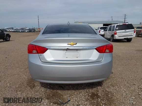 ✅ 2017 Chevrolet Impala LS • VIN: 2G11X5S32H9140727 • Lot: 43579269. Listed on IAAI with 187,308 mi. Free auction sales archive from the USA and detailed vehicle history report at DreamBid. Image 16.