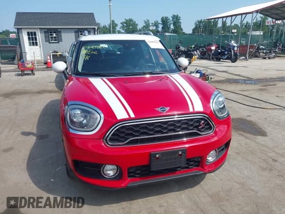 ✅ 2019 MINI Countryman Cooper S • VIN: WMZYT5C59K3G91161 • Lot: 42689582. Listed on IAAI with 49,811 mi. Free auction sales archive from the USA and detailed vehicle history report at DreamBid. Image 13.