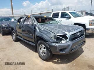 ✅ 2015 Toyota Tacoma PreRunner • VIN: 3TMJU4GN7FM174655 • Лот: 42714855. Опубликован ранее на IAAI с пробегом Не указан. Бесплатный доступ к архиву аукционных продаж из США и подробный отчёт об истории автомобиля на DreamBid. Изображение 1.
