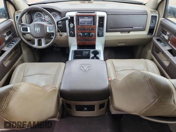 ✅ 2010 Dodge 3500 SLT • VIN: 3D73Y3CL0AG150447 • Lot: 64203815. Listed on Copart with 326,405 mi. Free auction sales archive from the USA and detailed vehicle history report at DreamBid. Image 8.