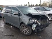 ✅ 2013 Toyota Sienna XLE • VIN: 5TDDK3DC7DS068591 • Lot: 41483280. Wystawiony na IAAI z przebiegiem 197 599 mil. Bezpłatny archiwum sprzedaży aukcyjnych z USA i szczegółowy raport historii pojazdu na DreamBid. Zdjęcie 1.