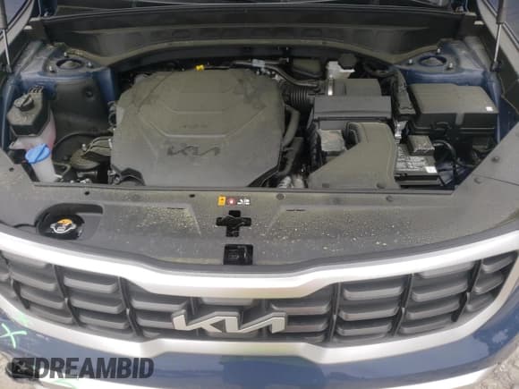 ✅ 2024 Kia Telluride S • VIN: 5XYP64GC5RG551861 • Lot: 50889765. Listed on Copart with 2,318 mi. Free auction sales archive from the USA and detailed vehicle history report at DreamBid. Image 14.