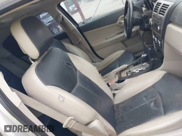 2010 Dodge Avenger R/T with VIN 1B3CC5FV0AN218501, listed as a IAAI auction lot 42478328 with 180,876 mi miles and . Bid and sale history available at DreamBid. Image 5.