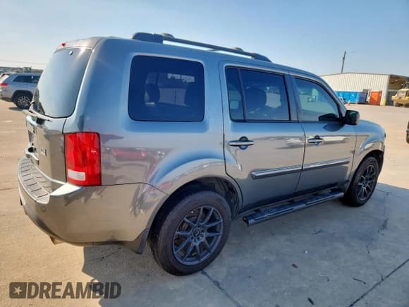 ✅ 2013 Honda Pilot EX-L • VIN: 5FNYF3H71DB021385 • Lot: 84199325. Listed on Copart with 194,545 mi. Free auction sales archive from the USA and detailed vehicle history report at DreamBid. Image 3.