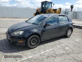 ✅ 2010 Volkswagen Golf • VIN: WVWDB7AJ0AW396506 • Lot: 52881055. Listed on Copart with 157,135 mi. Free auction sales archive from the USA and detailed vehicle history report at DreamBid. Image 1.