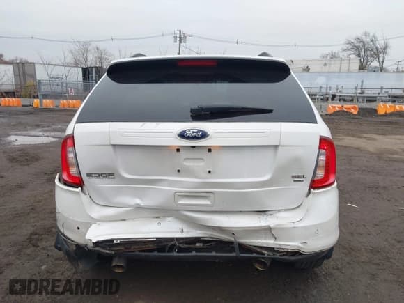 ✅ 2014 Ford Edge SEL • VIN: 2FMDK4JC1EBA93530 • Lot: 43767511. Listed on IAAI with 184,959 mi. Free auction sales archive from the USA and detailed vehicle history report at DreamBid. Image 16.