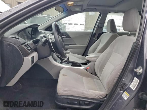 ✅ 2013 Honda Accord EX • VIN: 1HGCR2F70DA031382 • Lot: 95329535. Listed on Copart with 115,834 mi. Free auction sales archive from the USA and detailed vehicle history report at DreamBid. Image 7.
