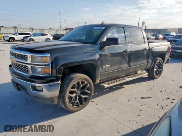 ✅ 2015 Chevrolet Silverado 1500 LT • VIN: 3GCPCREC2FG418416 • Лот: 83849385. Опубликован ранее на Copart с пробегом 196 192 миль. Бесплатный доступ к архиву аукционных продаж из США и подробный отчёт об истории автомобиля на DreamBid. Изображение 1.