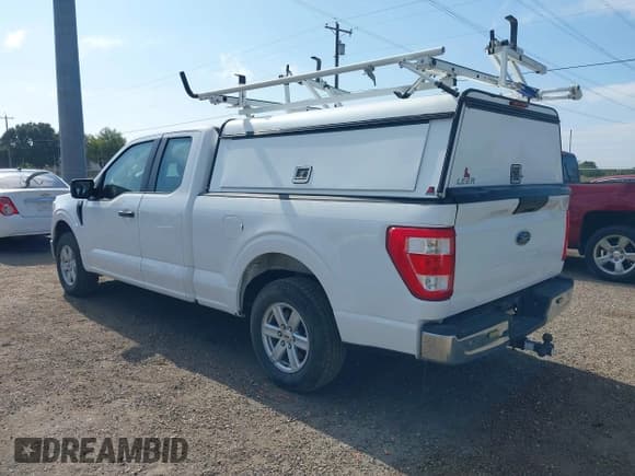 ✅ 2022 Ford F-150 XLT • VIN: 1FTEX1CB6NKE67343 • Lot: 43878631. Listed on IAAI with 39,945 mi. Free auction sales archive from the USA and detailed vehicle history report at DreamBid. Image 3.