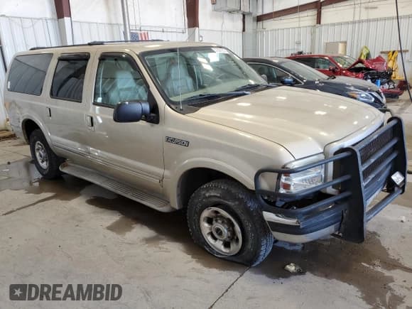 ✅ 2005 Ford Excursion Limited • VIN: 1FMNU43S55EC42397 • Лот: 57301215. Опубликован ранее на Copart с пробегом 182 860 миль. Бесплатный доступ к архиву аукционных продаж из США и подробный отчёт об истории автомобиля на DreamBid. Изображение 4.