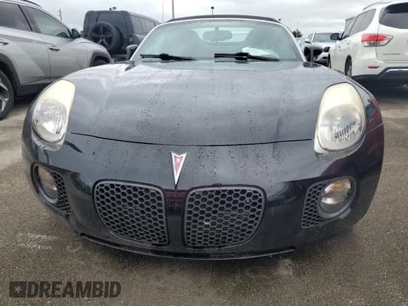 ✅ 2009 Pontiac Solstice GXP • VIN: 1G2MT35X59Y101005 • Lot: 74927414. Wystawiony na Copart z przebiegiem Nie podano. Bezpłatny archiwum sprzedaży aukcyjnych z USA i szczegółowy raport historii pojazdu na DreamBid. Zdjęcie 5.