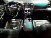 ✅ 2016 Ford Explorer Limited • VIN: 1FM5K8F87GGC09101 • Lot: 52377055. Wystawiony na Copart z przebiegiem 147 746 mil. Bezpłatny archiwum sprzedaży aukcyjnych z USA i szczegółowy raport historii pojazdu na DreamBid. Zdjęcie 8.