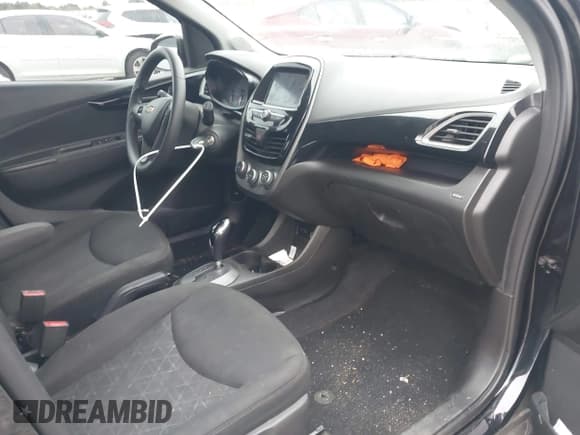 ✅ 2019 Chevrolet Spark LT • VIN: KL8CD6SA7KC808172 • Лот: 43568278. Опубликован ранее на IAAI с пробегом 128 649 миль. Бесплатный доступ к архиву аукционных продаж из США и подробный отчёт об истории автомобиля на DreamBid. Изображение 5.