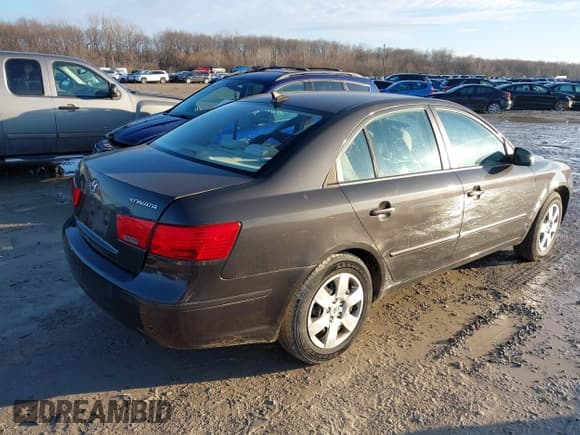 ✅ 2009 Hyundai Sonata GLS • VIN: 5NPET46C29H563721 • Лот: 41204443. Опубликован ранее на IAAI с пробегом 150 062 миль. Бесплатный доступ к архиву аукционных продаж из США и подробный отчёт об истории автомобиля на DreamBid. Изображение 4.
