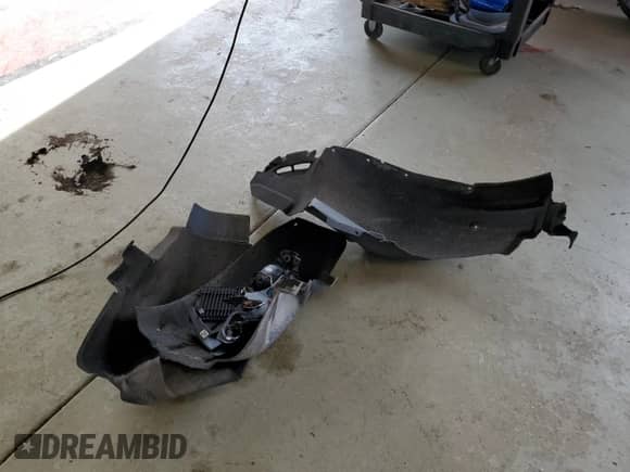 2020 Chevrolet Blazer RS with VIN 3GNKBERS5LS576286, listed as a Copart auction lot 73299004 with 35,474 mi miles and Salvage title. Bid and sale history available at DreamBid. Image 13.