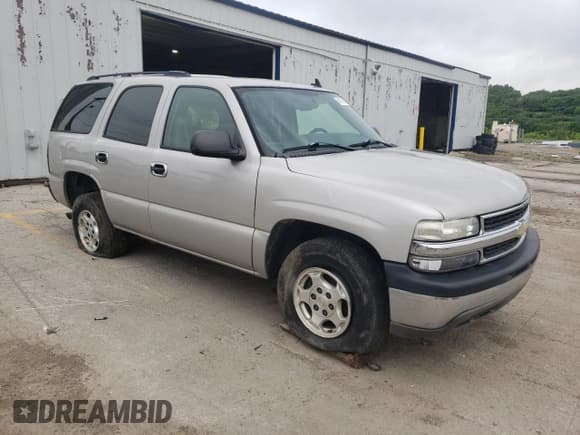 ✅ 2006 Chevrolet Tahoe LS • VIN: 1GNEC13V16J119213 • Лот: 61772735. Опубликован ранее на Copart с пробегом 200 432 миль. Бесплатный доступ к архиву аукционных продаж из США и подробный отчёт об истории автомобиля на DreamBid. Изображение 4.