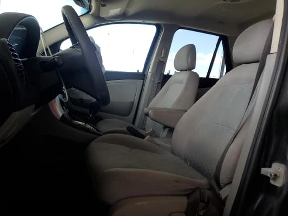 ✅ 2007 Saturn VUE I4 • VIN: 5GZCZ33D87S851530 • Lot: 56545765. Wystawiony na Copart z przebiegiem 206 576 mil. Bezpłatny archiwum sprzedaży aukcyjnych z USA i szczegółowy raport historii pojazdu na DreamBid. Zdjęcie 7.