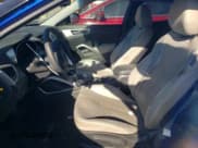 ✅ 2012 Hyundai Veloster w/Red Int • VIN: KMHTC6AD6CU025311 • Lot: 82477744. Wystawiony na Copart z przebiegiem 132 495 mil. Bezpłatny archiwum sprzedaży aukcyjnych z USA i szczegółowy raport historii pojazdu na DreamBid. Zdjęcie 7.