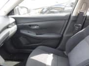 ✅ 2020 Nissan Sentra SV • VIN: 3N1AB8CV4LY250777 • Lot: 43194123. Wystawiony na IAAI z przebiegiem 45 169 mil. Bezpłatny archiwum sprzedaży aukcyjnych z USA i szczegółowy raport historii pojazdu na DreamBid. Zdjęcie 5.