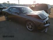 ✅ 2010 Dodge Challenger SE • VIN: 2B3CJ4DV2AH224165 • Lot: 86441074. Wystawiony na Copart z przebiegiem 215 386 mil. Bezpłatny archiwum sprzedaży aukcyjnych z USA i szczegółowy raport historii pojazdu na DreamBid. Zdjęcie 4.