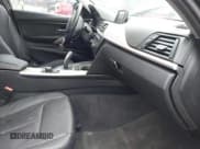 ✅ 2015 BMW 3 Series 320i • VIN: WBA3B1G54FNT02754 • Лот: 43567291. Опубликован ранее на IAAI с пробегом 151 737 миль. Бесплатный доступ к архиву аукционных продаж из США и подробный отчёт об истории автомобиля на DreamBid. Изображение 5.