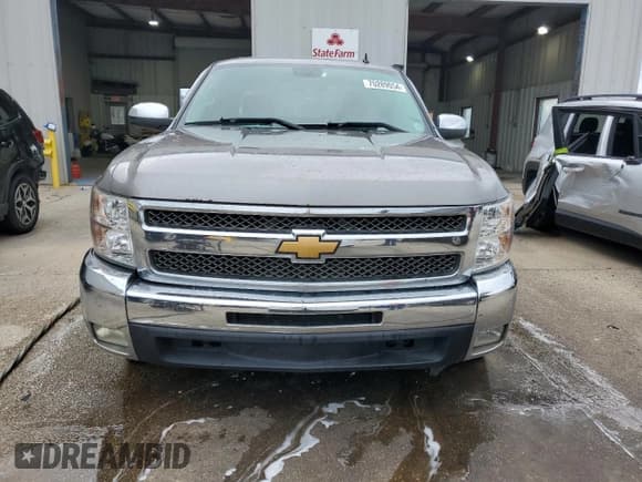 ✅ 2012 Chevrolet Silverado 1500 LT • VIN: 3GCPCSE03CG266686 • Lot: 70289054. Listed on Copart with 200,634 mi. Free auction sales archive from the USA and detailed vehicle history report at DreamBid. Image 5.