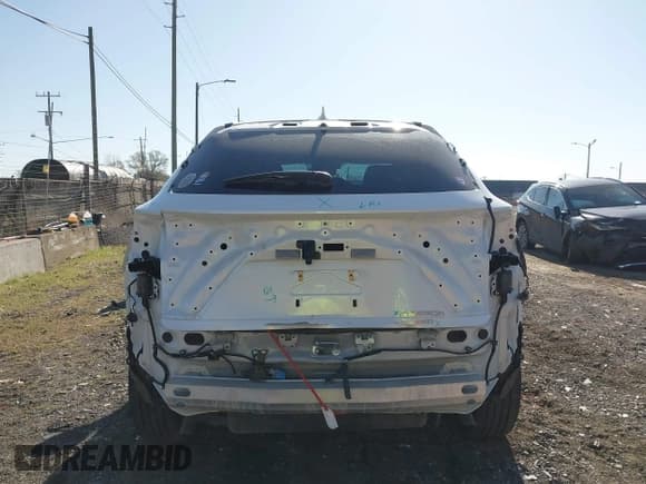 ✅ 2024 Lexus NX 350h Luxury • VIN: JTJHKCEZ0R2038512 • Lot: 42048610. Wystawiony na IAAI z przebiegiem 17 679 mil. Bezpłatny archiwum sprzedaży aukcyjnych z USA i szczegółowy raport historii pojazdu na DreamBid. Zdjęcie 16.