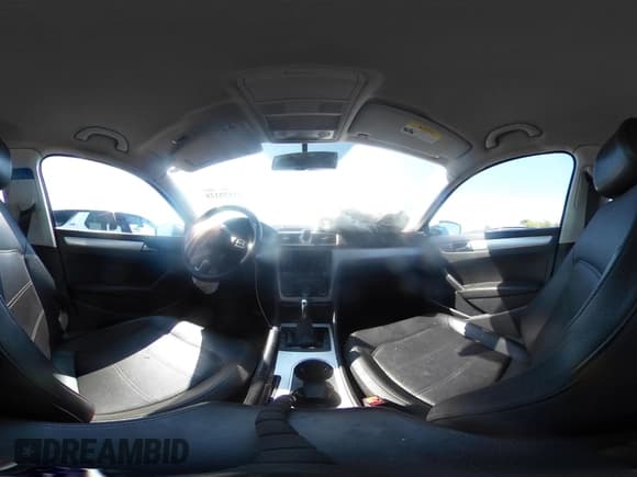 ✅ 2013 Volkswagen Passat SE • VIN: 1VWBP7A35DC106323 • Lot: 43155128. Listed on IAAI with 125,162 mi. Free auction sales archive from the USA and detailed vehicle history report at DreamBid. Image 18.