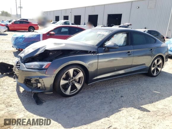 ✅ 2021 Audi A5 Sportback S line Premium Plus • VIN: WAUFACF5XMA032690 • Lot: 58067175. Wystawiony na Copart z przebiegiem 43 106 mil. Bezpłatny archiwum sprzedaży aukcyjnych z USA i szczegółowy raport historii pojazdu na DreamBid. Zdjęcie 1.