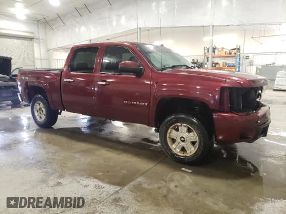 ✅ 2008 Chevrolet Silverado 1500 LTZ • VIN: 2GCEK133281198477 • Lot: 76260394. Listed on Copart with 303,777 mi. Free auction sales archive from the USA and detailed vehicle history report at DreamBid. Image 4.