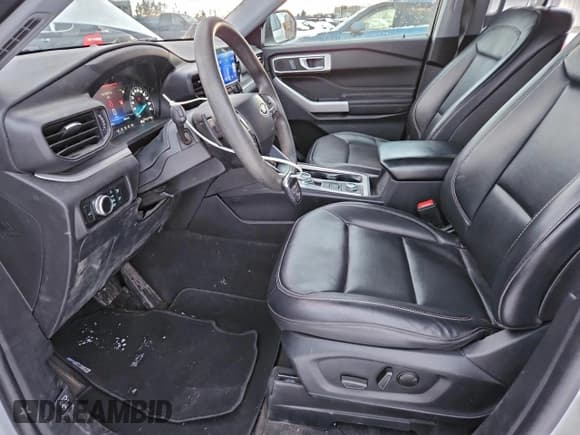 ✅ 2023 Ford Explorer XLT • VIN: 1FMSK8DH6PGA35110 • Lot: 95756225. Wystawiony na Copart z przebiegiem 141 674 mil. Bezpłatny archiwum sprzedaży aukcyjnych z USA i szczegółowy raport historii pojazdu na DreamBid. Zdjęcie 7.