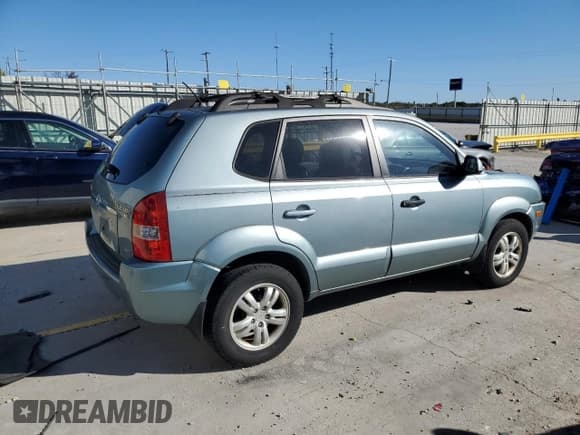 ✅ 2006 Hyundai Tucson GLS • VIN: KM8JN72D16U330001 • Лот: 86533685. Опубликован ранее на Copart с пробегом 197 830 миль. Бесплатный доступ к архиву аукционных продаж из США и подробный отчёт об истории автомобиля на DreamBid. Изображение 3.