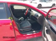 ✅ 2017 Volkswagen Jetta GLI • VIN: 3VW4T7AJ8HM270494 • Lot: 42858673. Wystawiony na IAAI z przebiegiem 67 064 mil. Bezpłatny archiwum sprzedaży aukcyjnych z USA i szczegółowy raport historii pojazdu na DreamBid. Zdjęcie 5.