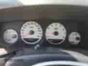 2005 Dodge Neon SXT z VIN 1B3ES56C95D232287, wystawiony jako Copart lot #60840895 z przebiegiem 72 655 mil mil oraz Czysty tytuł • Clean title. Historia ofert i sprzedaży dostępna na DreamBid. Obrazek 9.