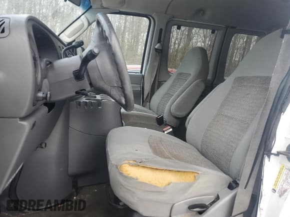 ✅ 2005 Ford Econoline Passenger XL • VIN: 1FBNE31L85HB47326 • Лот: 88312785. Опубликован ранее на Copart с пробегом Не указан. Бесплатный доступ к архиву аукционных продаж из США и подробный отчёт об истории автомобиля на DreamBid. Изображение 7.