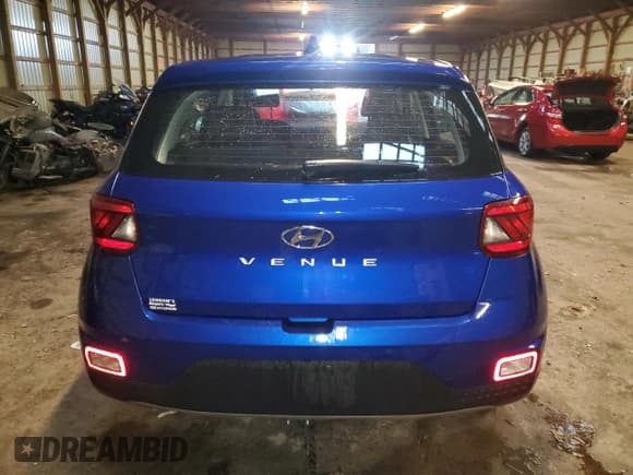 ✅ 2022 Hyundai Venue SE • VIN: KMHRB8A35NU174067 • Lot: 85072144. Listed on Copart with 58,685 mi. Free auction sales archive from the USA and detailed vehicle history report at DreamBid. Image 6.
