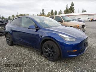 ✅ 2024 Tesla Model Y Long Range • VIN: 7SAYGAEEXRF206288 • Lot: 43470600. Wystawiony na IAAI z przebiegiem 19 424 mil. Bezpłatny archiwum sprzedaży aukcyjnych z USA i szczegółowy raport historii pojazdu na DreamBid. Zdjęcie 1.