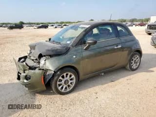 ✅ 2017 FIAT 500 Pop • VIN: 3C3CFFKR1HT697871 • Lot: 69097205. Wystawiony na Copart z przebiegiem 95 014 mil. Bezpłatny archiwum sprzedaży aukcyjnych z USA i szczegółowy raport historii pojazdu na DreamBid. Zdjęcie 1.